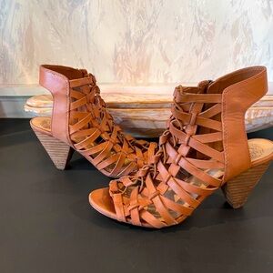 Vince Camuto Elishan Sandal